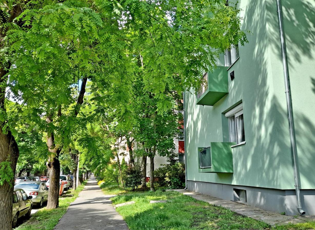 Pecs Park Appartement Buitenkant foto